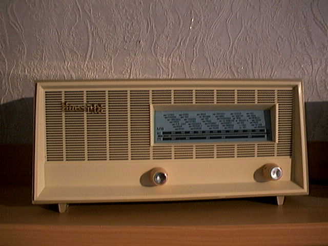 Radios eines Sammlerkollegen - Stern-Radio Sonneberg Binz 498