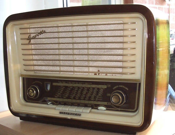 Radios eines Sammlerkollegen - Gavotte 55