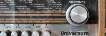 Universum 4 Wellen-Radio W4435