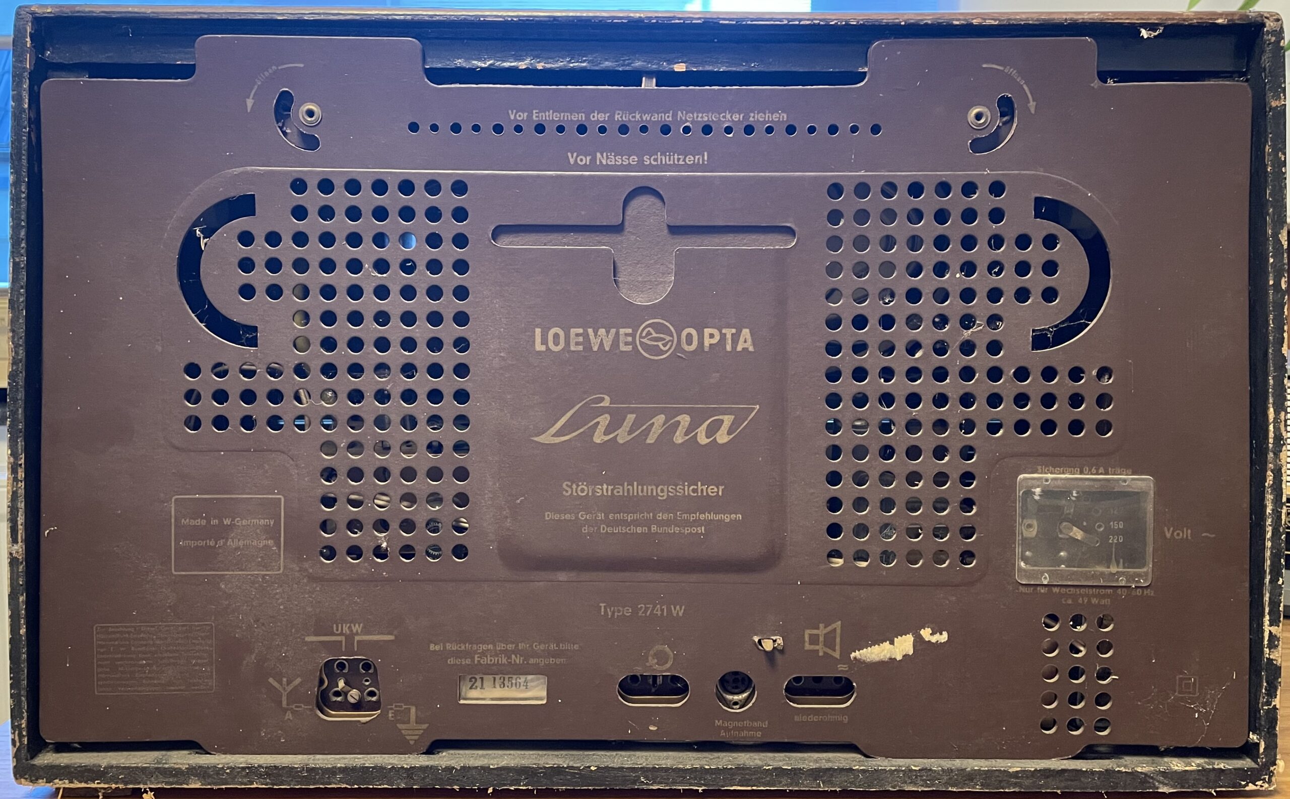 Luna 2741W