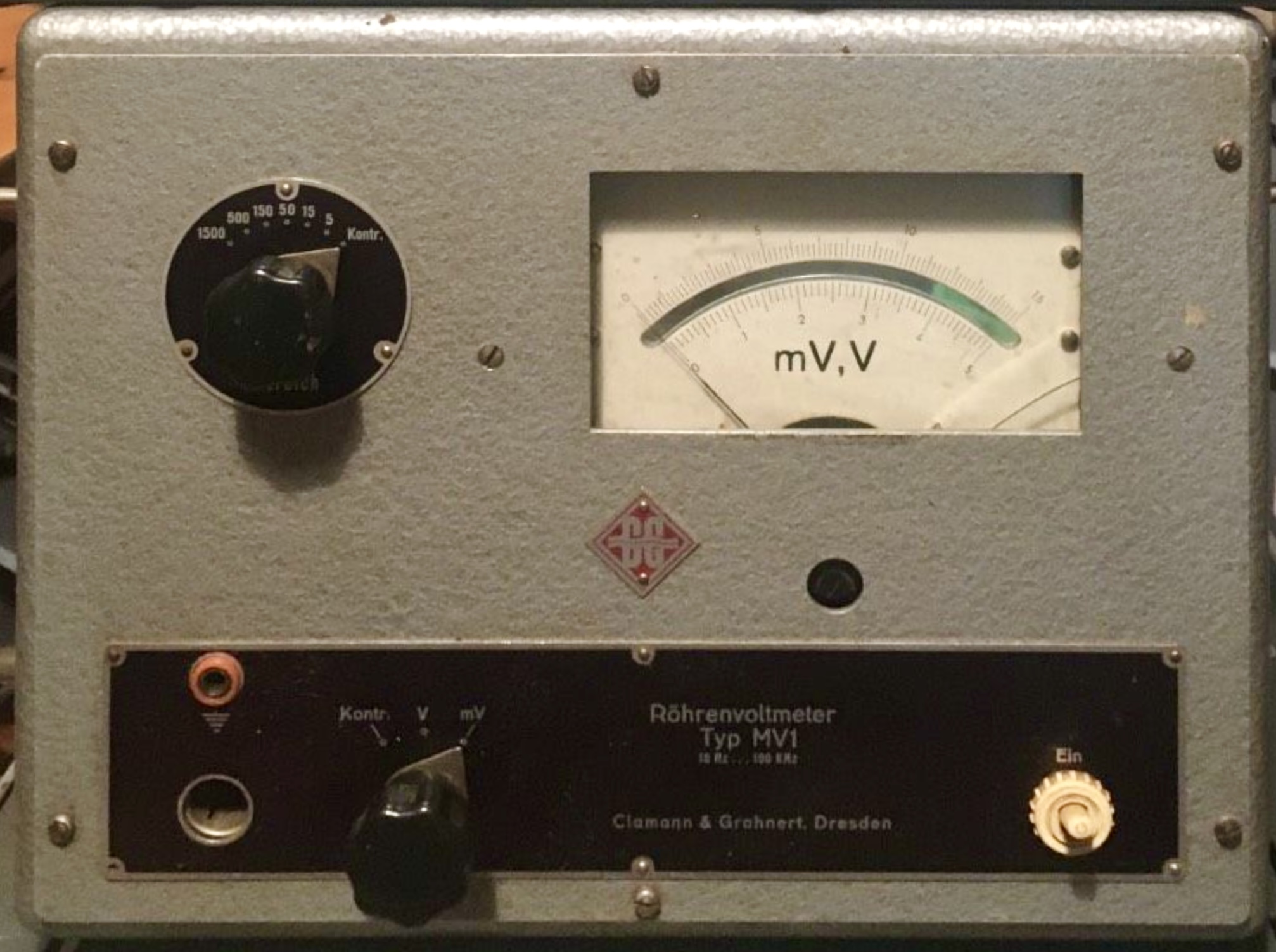Röhrenvoltmeter MV1