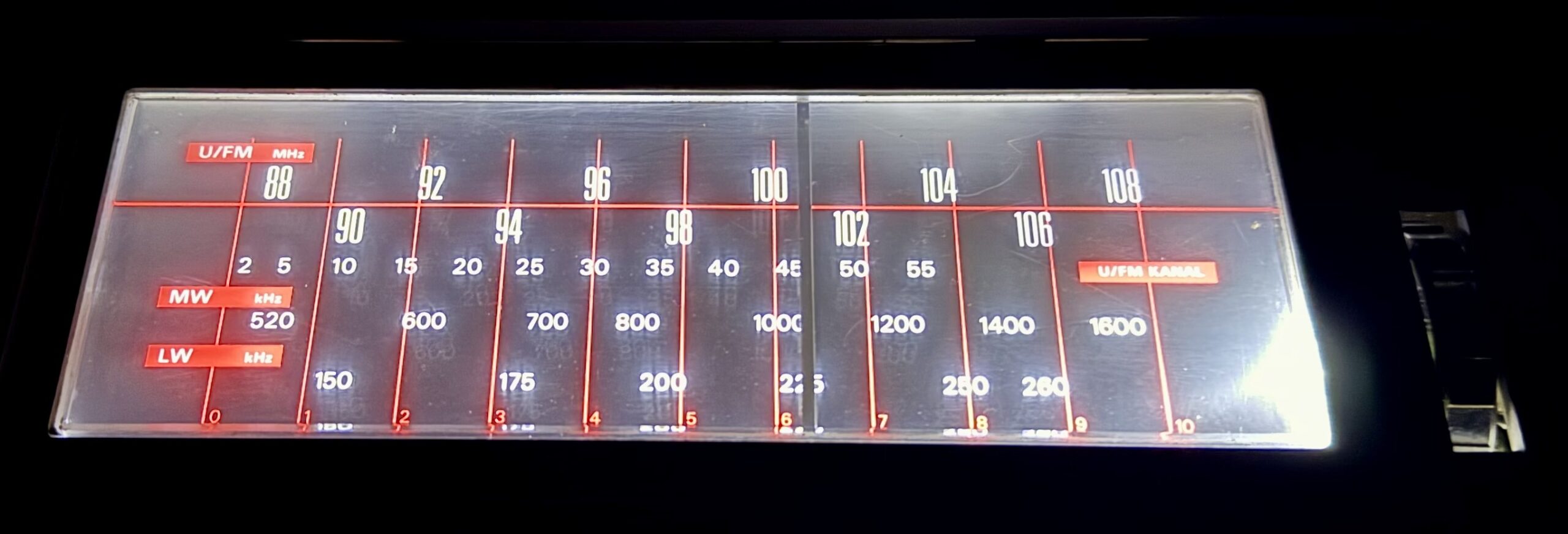 RF800
